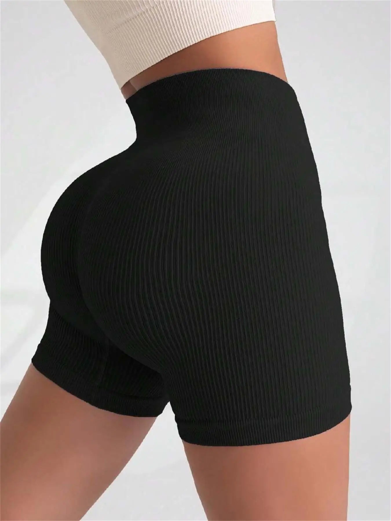 Women’s High-Waisted Yoga Shorts – Ribbed Sports Shorts with Butt Lift & Shaping Fit