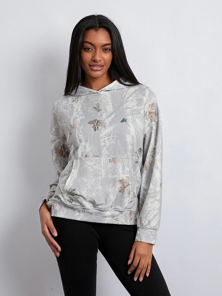 Women’s Oversized Camo Print Hoodie – Long Sleeve Baggy Streetwear Sweatshirt