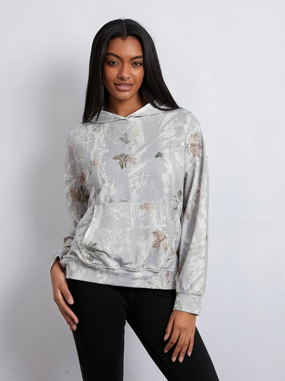 Women’s Oversized Camo Print Hoodie – Long Sleeve Baggy Streetwear Sweatshirt