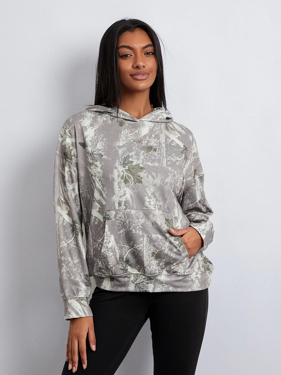 Women’s Oversized Camo Print Hoodie – Long Sleeve Baggy Streetwear Sweatshirt