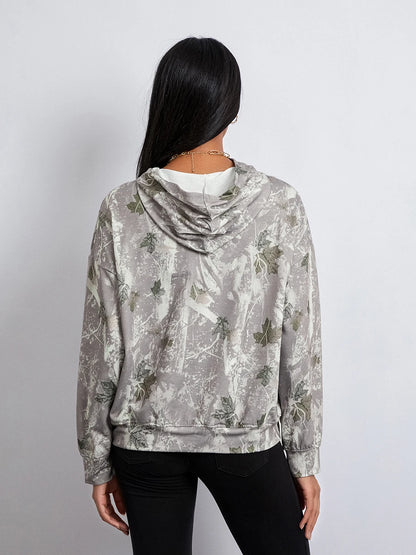 Women’s Oversized Camo Print Hoodie – Long Sleeve Baggy Streetwear Sweatshirt